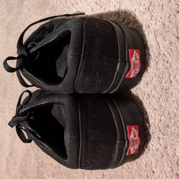 Vans black skate shoe men's 7 women's 8.5 - Picture 5 of 10